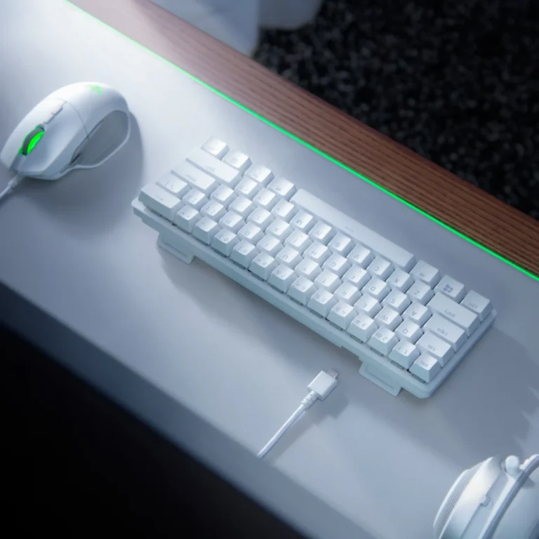 Razer Huntsman mini Switch Optical Clicky Purpura White English